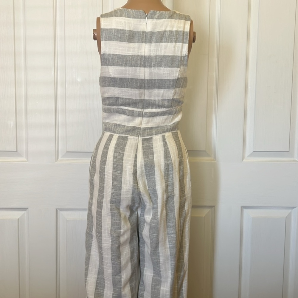 Sugar Lips xs linen lined sleeveless mid calf romper. Grey cream stripe - Picture 7 of 14